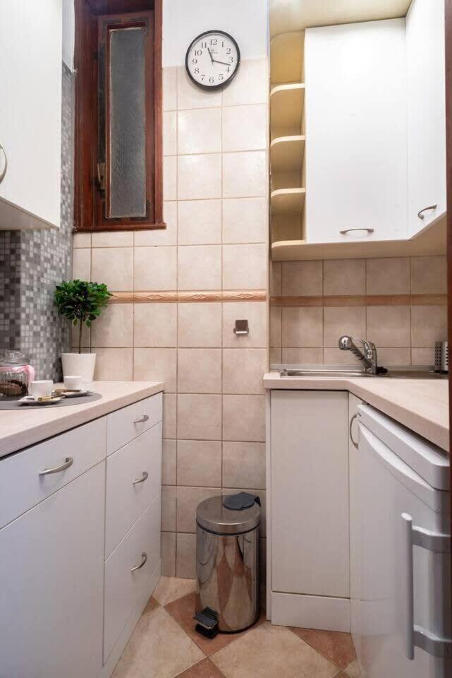 Convenient Apartment In The Heart Of Downtown Budapest Exterior foto