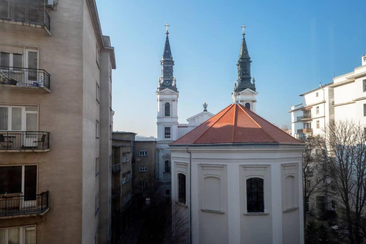 Convenient Apartment In The Heart Of Downtown Budapest Exterior foto